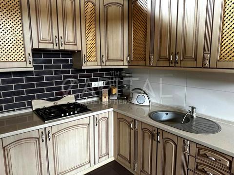 будинок за адресою Прикордонна вул., 44