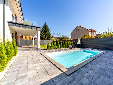 будинок за адресою Центральна вул.