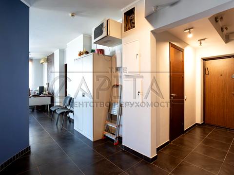 комерційна за адресою Микільсько-Слобідська вул., 2-Б