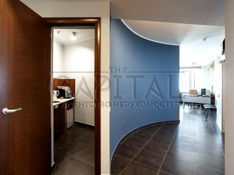 комерційна за адресою Микільсько-Слобідська вул., 2-Б