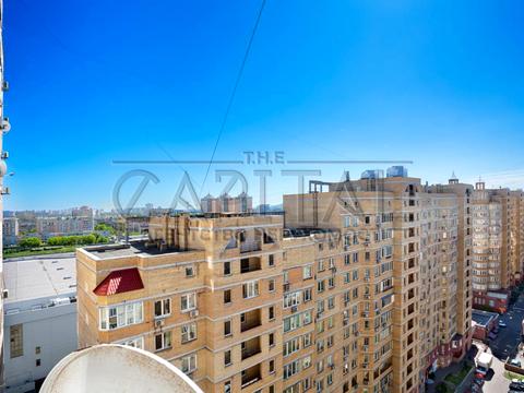 комерційна за адресою Микільсько-Слобідська вул., 2-Б