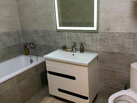 квартира за адресою Ньютона вул., 100а