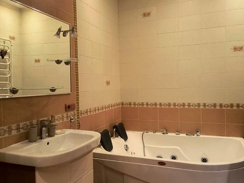 квартира за адресою Середньофонтанська вул., 19б