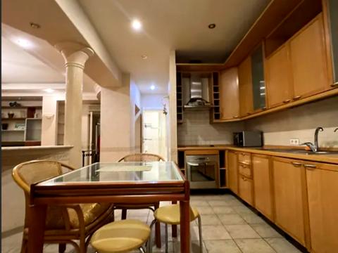 квартира за адресою Академіка Богомольця вул., 7/14