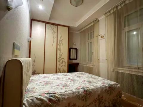 квартира за адресою Академіка Богомольця вул., 7/14