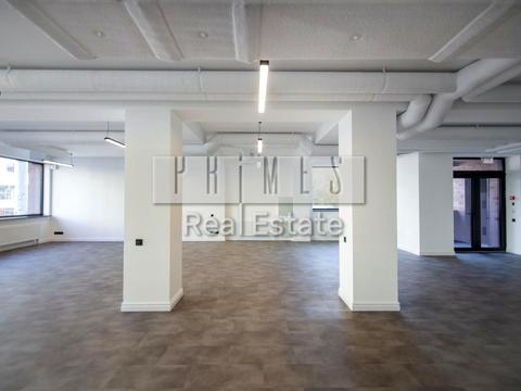 комерційна за адресою Саксаганського вул., 1-Г