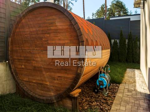 будинок за адресою Вишнева вул.