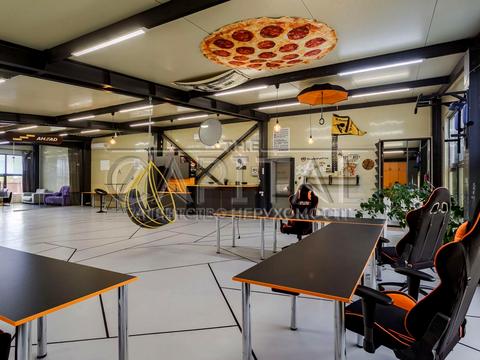 комерційна за адресою 192-га Садова вул., 999