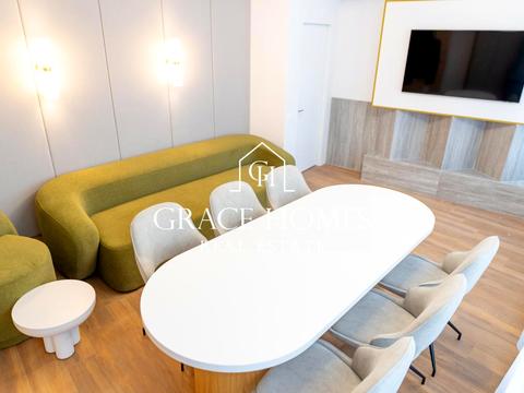 комерційна за адресою Буслівська вул., 12