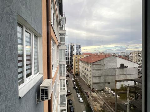 квартира за адресою Андрія Мельника вул., 10