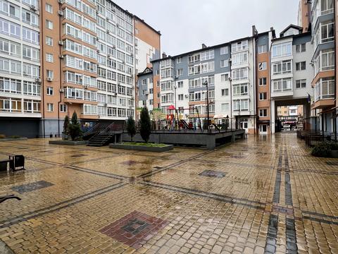 квартира за адресою Андрія Мельника вул., 10