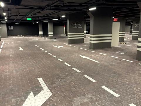 паркомісце за адресою Березняківська вул., 29