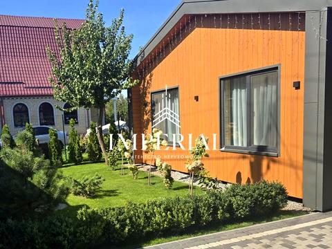 будинок за адресою 96-а Садова вул.