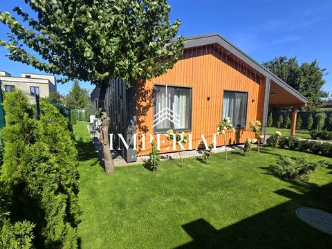 будинок за адресою 96-а Садова вул.