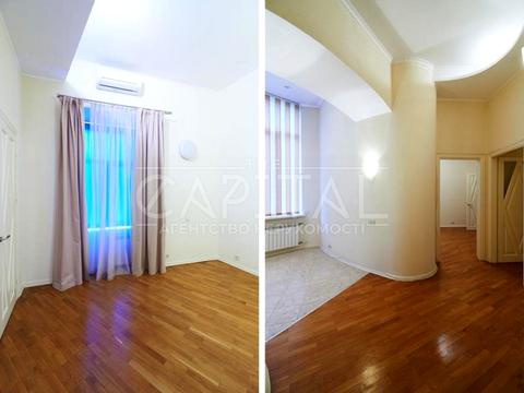 комерційна за адресою Шовковична вул., 30-А