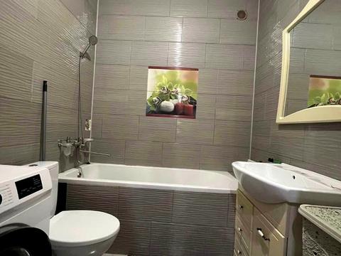 квартира за адресою Бориса Тлехаса вул., 14