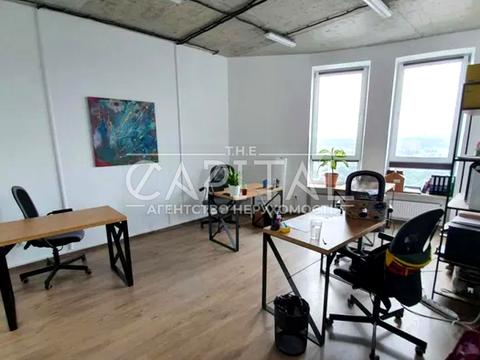 коммерческая по адресу Николая Михновского бульв. (Дружбы Народов), 16-14