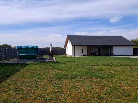 дом по адресу вул. Довженка