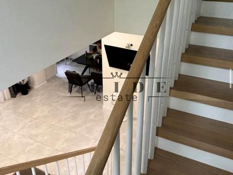 будинок за адресою Абрикосова вул.