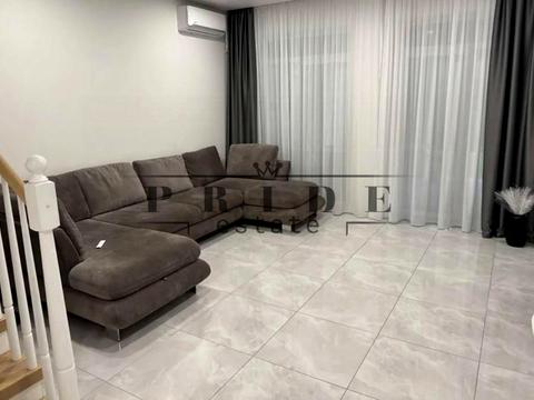 будинок за адресою Абрикосова вул.