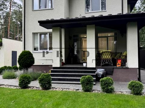 будинок за адресою Абрикосова вул.