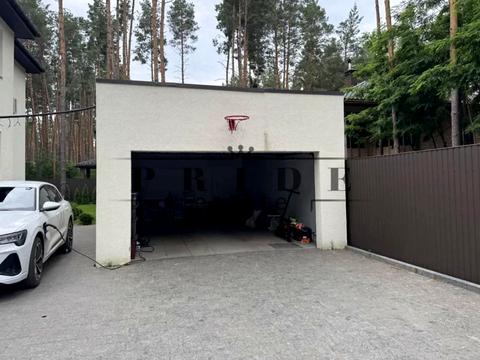 будинок за адресою Абрикосова вул.