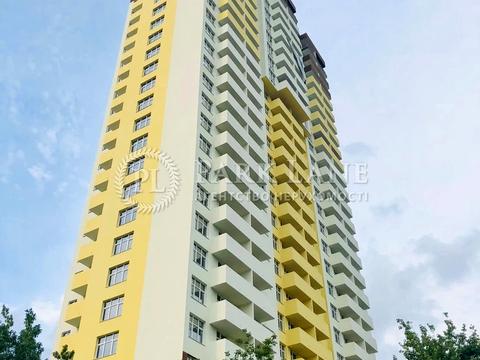 квартира за адресою Рея Бредбері вул., 2