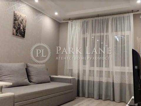 квартира за адресою Рея Бредбері вул., 2