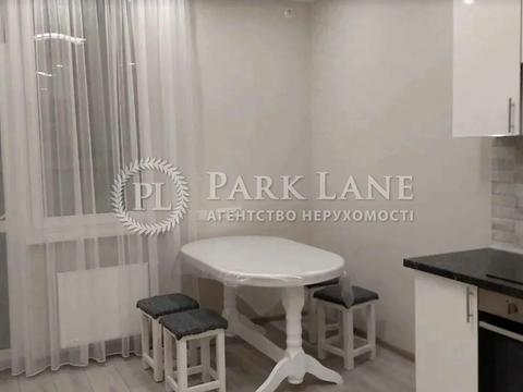 квартира за адресою Рея Бредбері вул., 2