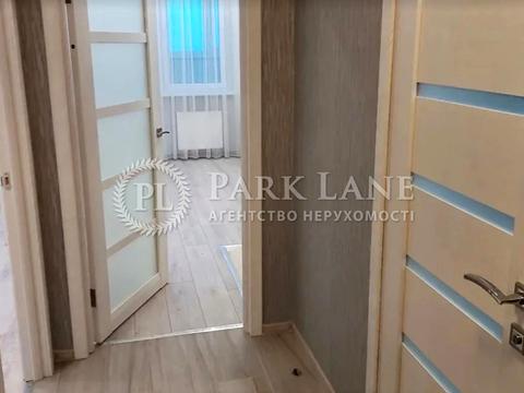 квартира за адресою Рея Бредбері вул., 2