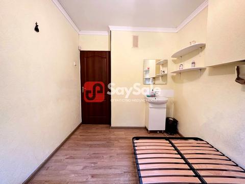 комерційна за адресою Лесі Українки бульв., 14-А