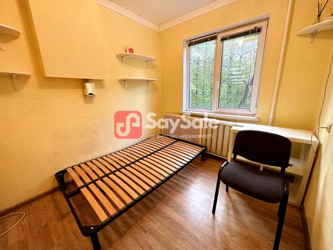 комерційна за адресою Лесі Українки бульв., 14-А