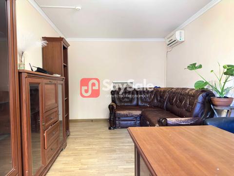 комерційна за адресою Лесі Українки бульв., 14-А