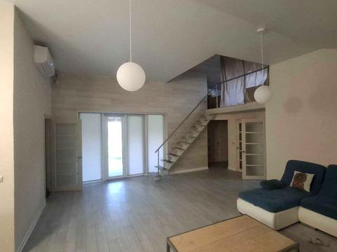 дом по адресу вул. Довженка