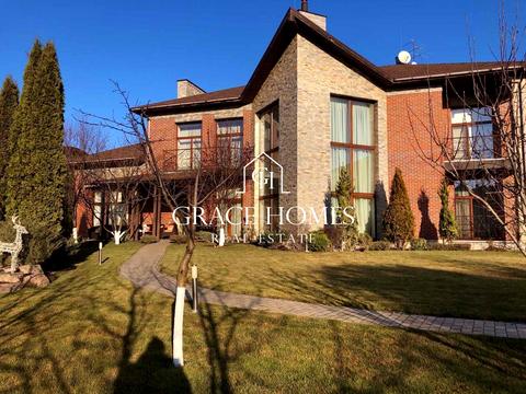 будинок за адресою Олександра Єрмакова вул.