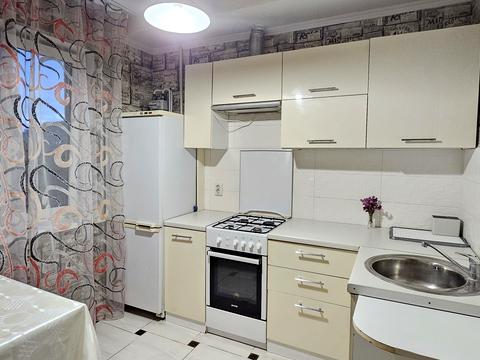 квартира по адресу Червоной Калины просп. (Владимира Маяковского), 18