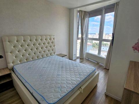 квартира за адресою Драгоманова вул., 2