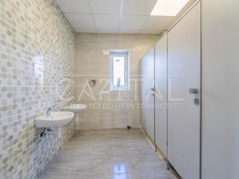 комерційна за адресою Стеценка вул., 30