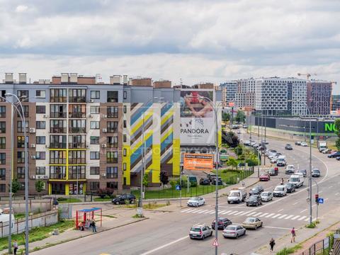 комерційна за адресою Стеценка вул., 30