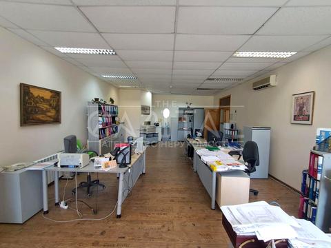 комерційна за адресою Лук'янівська вул., 1