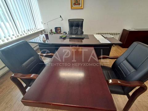 комерційна за адресою Лук'янівська вул., 1