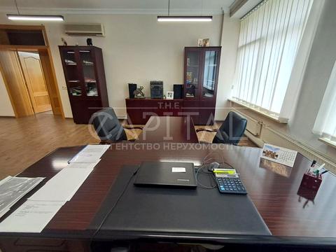 комерційна за адресою Лук'янівська вул., 1