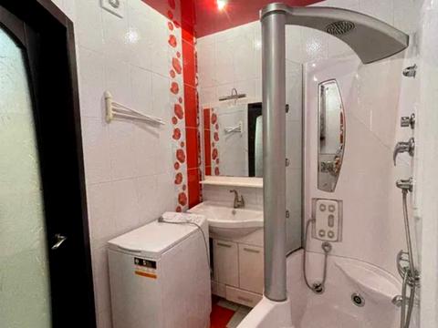 квартира по адресу Героев просп., 4