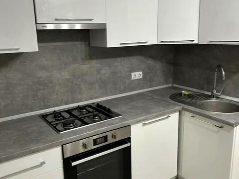 квартира за адресою Пілотська вул., 5