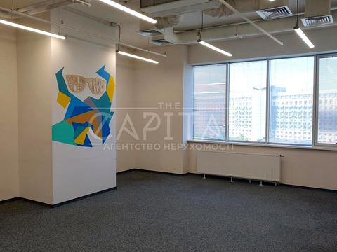 коммерческая по адресу Вацлава Гавела бульв. (Івана Лепсе), 999