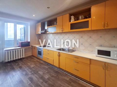 квартира за адресою Академіка Булаховського вул., 5-Б