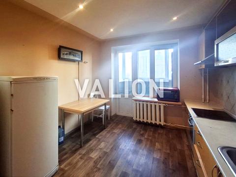 квартира за адресою Академіка Булаховського вул., 5-Б