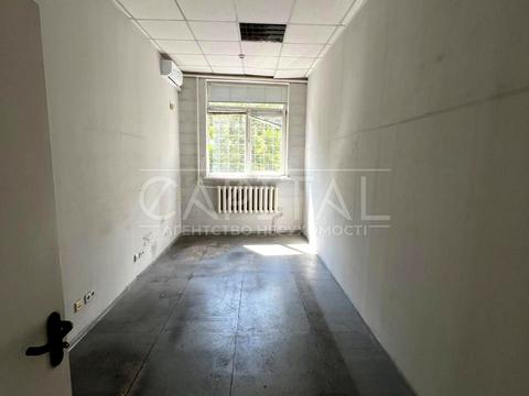 комерційна за адресою Ямська вул., 72