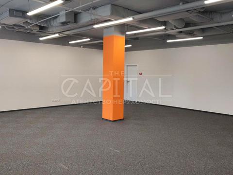 коммерческая по адресу Вацлава Гавела бульв. (Івана Лепсе), 999