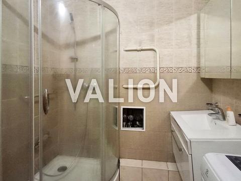 квартира за адресою Академіка Булаховського вул., 5-Б